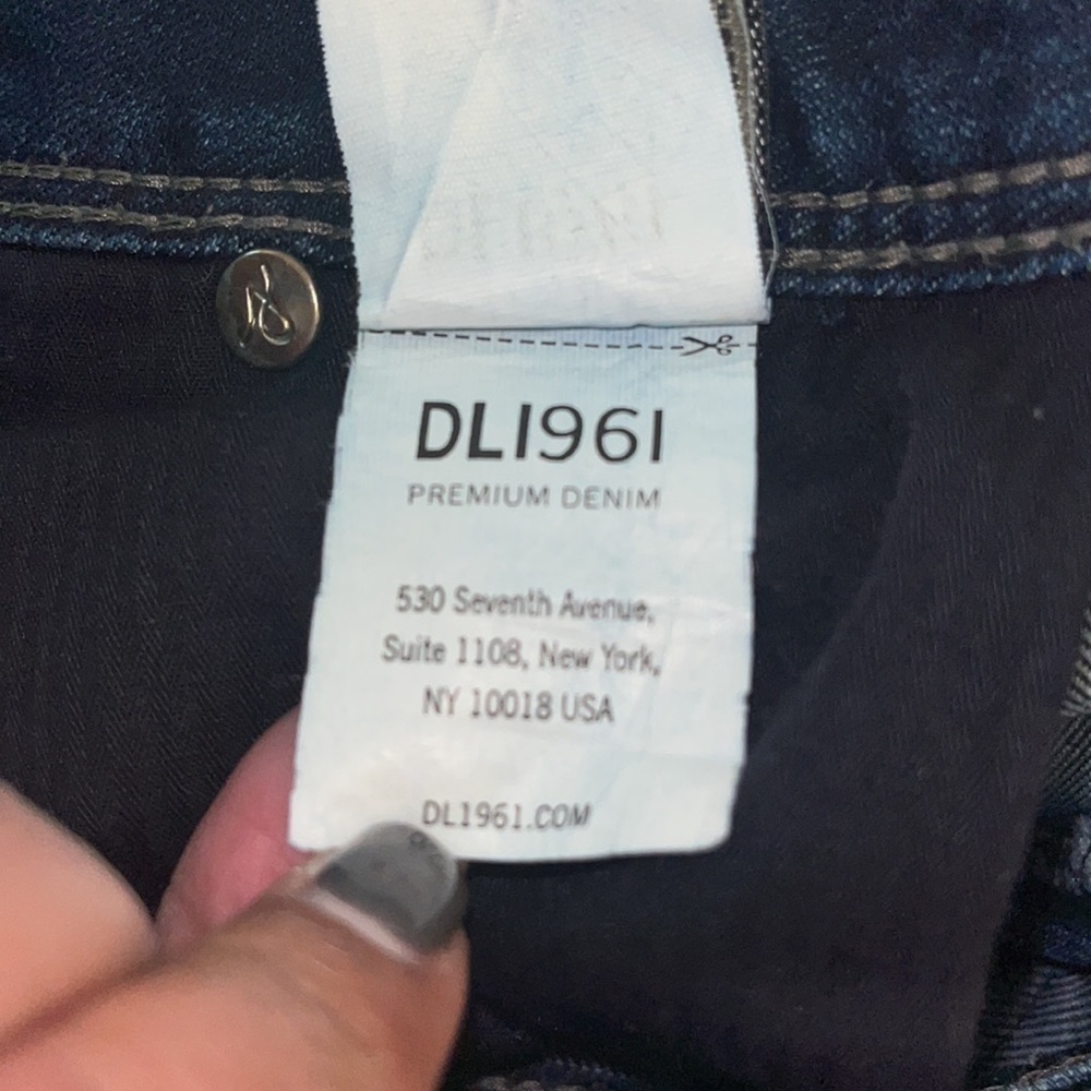 DL1961 Gwen Slim Trouser Comfort Stretch Dark size 29 excellent condition - Picture 8 of 9